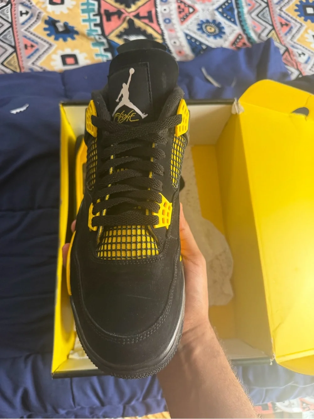 Jordan 4 yellow tunder